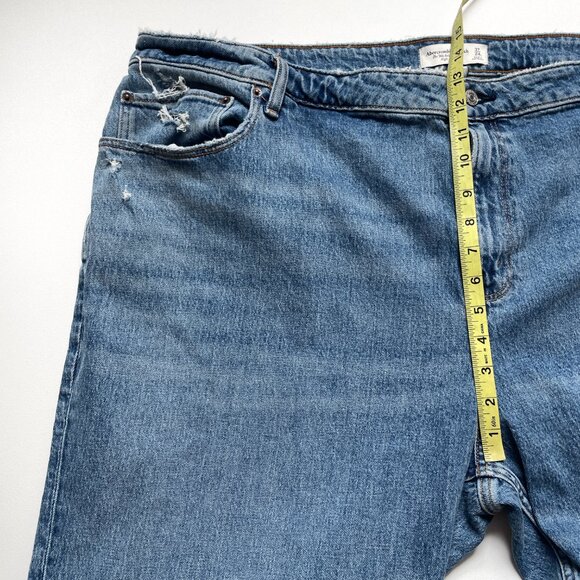 Abercrombie Curve Love 90s Relaxed Jean High Rise Medium Plus Size 37 24 NEW NWT - Picture 9 of 12